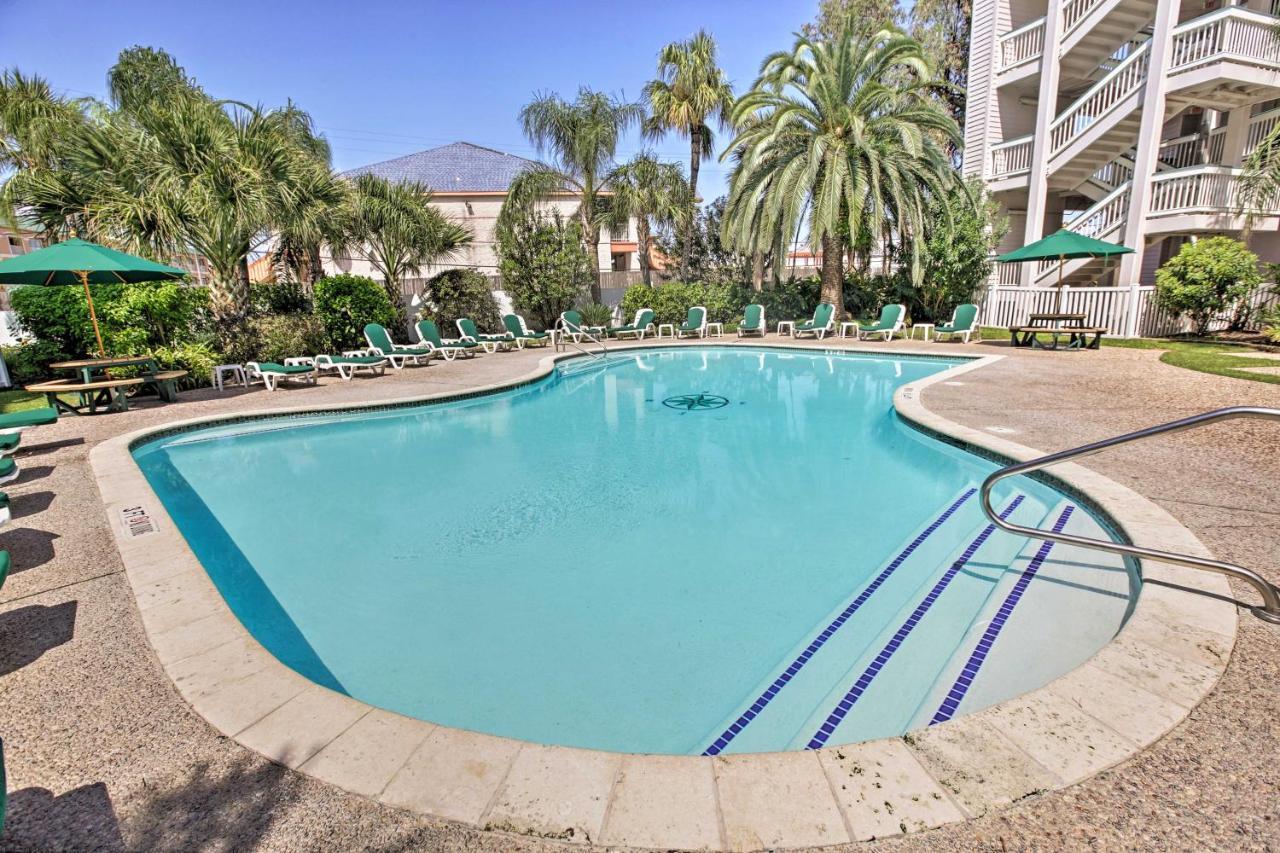 Galveston Condo With Oceanfront Views And 2 Pools Екстер'єр фото